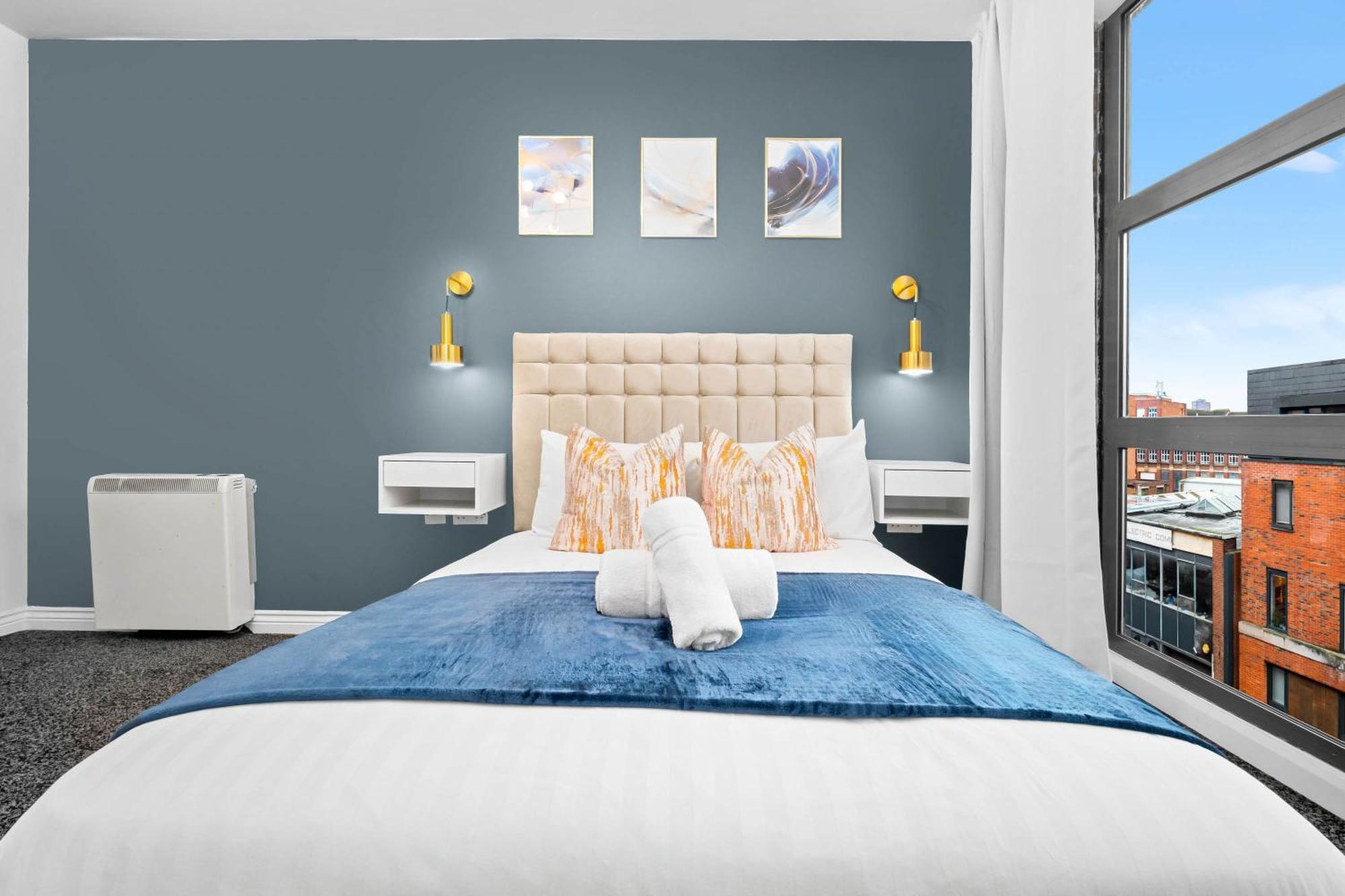 Luxury Two Bedroom Apartment - City Ceentre - Balcony - Jq - Netflix & Wifi - 11B เบอร์มิงแฮม ภายนอก รูปภาพ